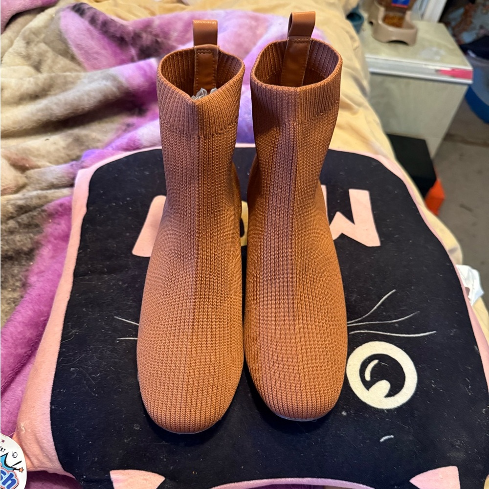 Stylish Tan Ankle Boots